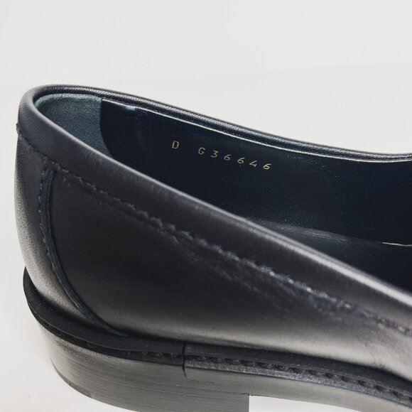 CHANEL Quilted CC Turn Lock Loafer 36C Black Leather Gold Logo Hardware - Picture 6 of 13